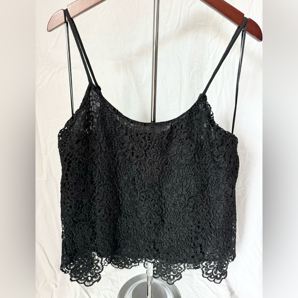 Lace tank top